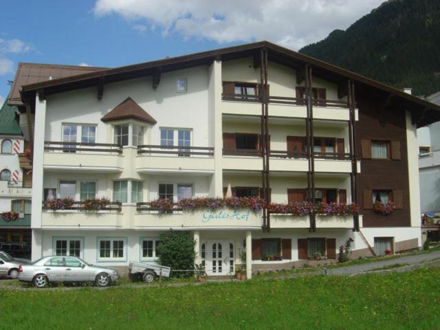 Gidis Hof Hotel Ischgl Exterior photo